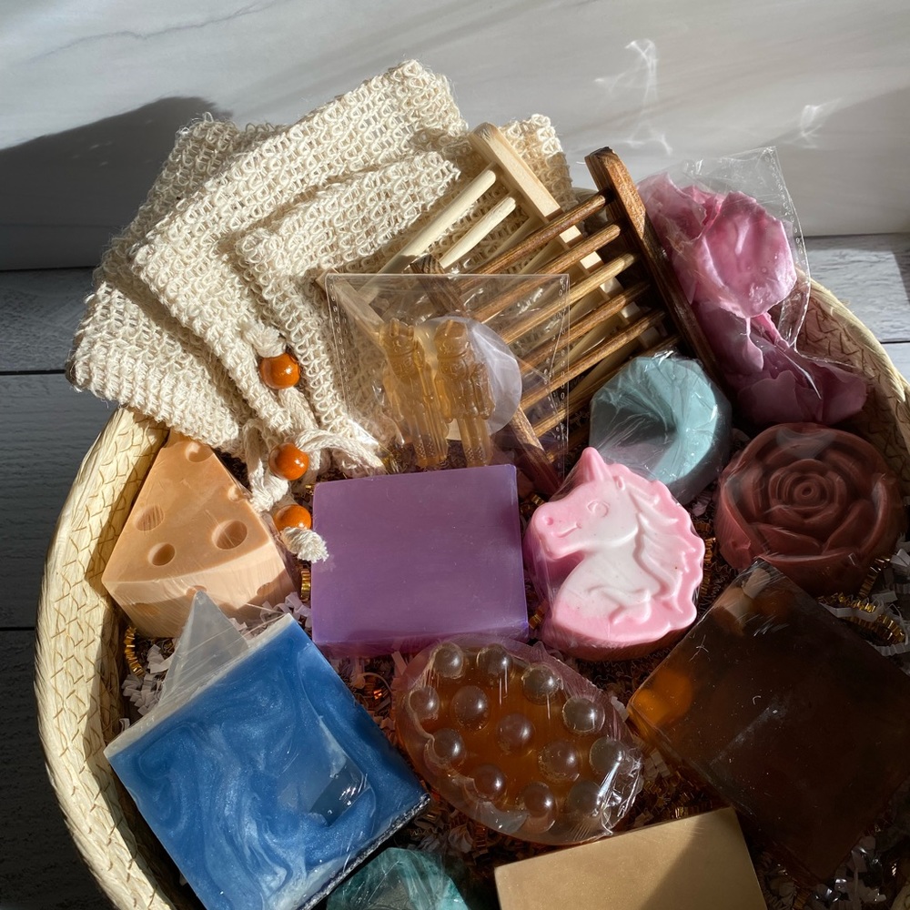 Soap Gift Basket, Handmade Soaps ( PRICE IS FIRM ) - Picture 4 of 8